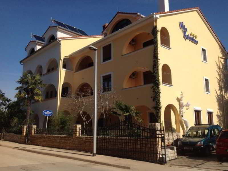 Villa Kristina โรวีน ภายนอก รูปภาพ