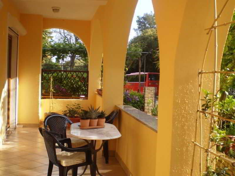 Villa Kristina โรวีน ภายนอก รูปภาพ