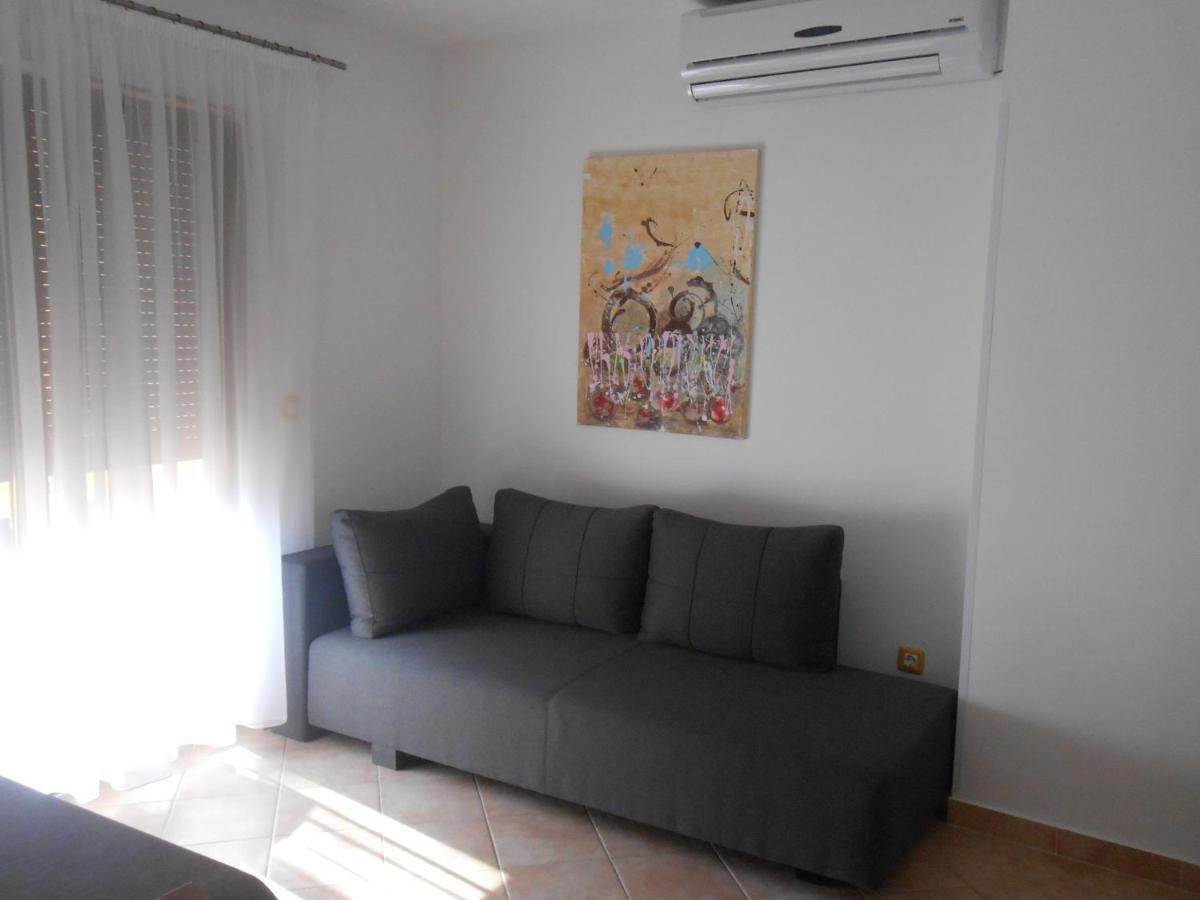 Villa Kristina โรวีน ภายนอก รูปภาพ